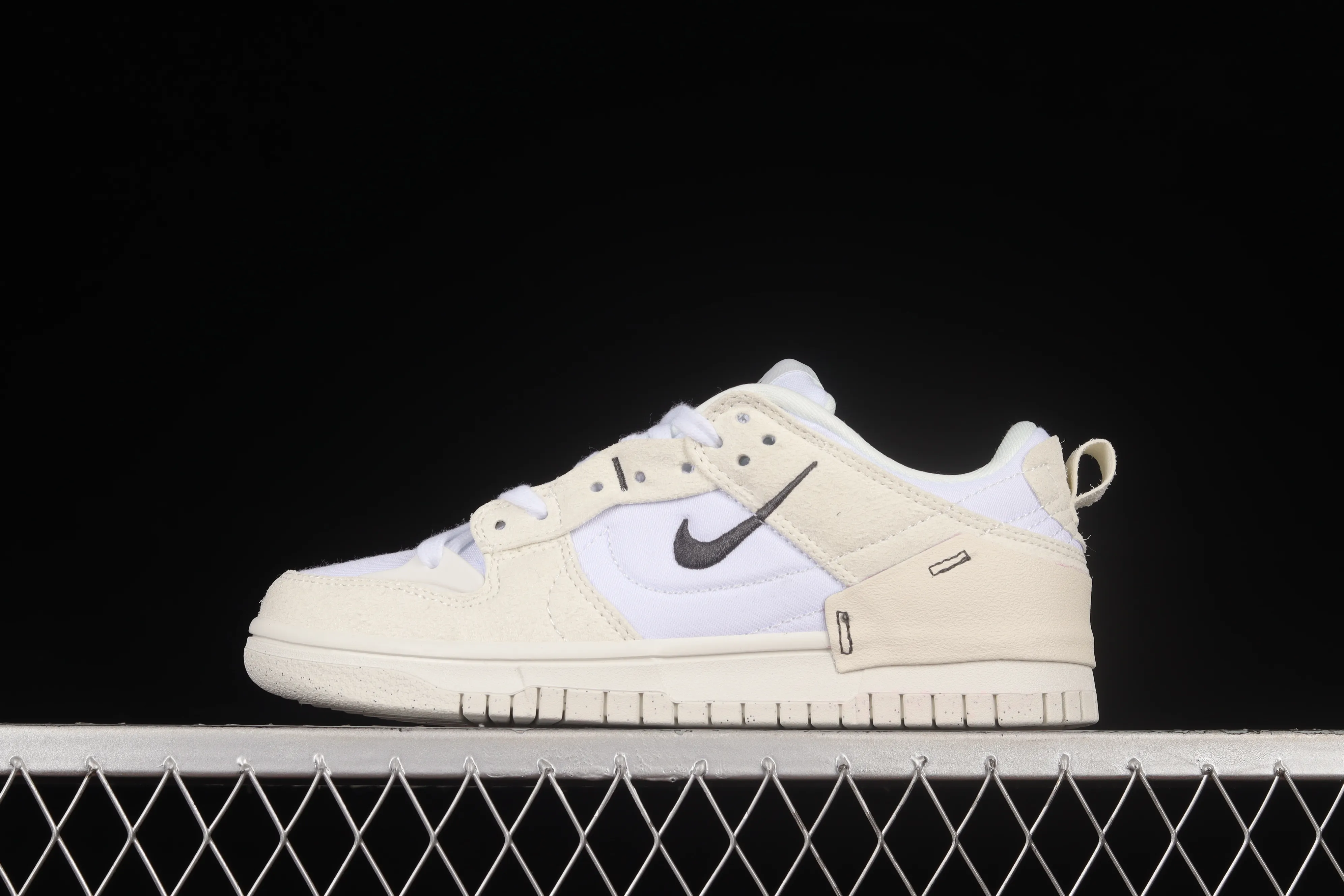 All categories Nk SB Dunk series Nk SB Dunk Low low-top sneakers Nk Dunk Low Disrupt 2 "Desert Bronze" New deconstructed style lightweight dunk low-top casual sports skateboard shoes DH4402-101